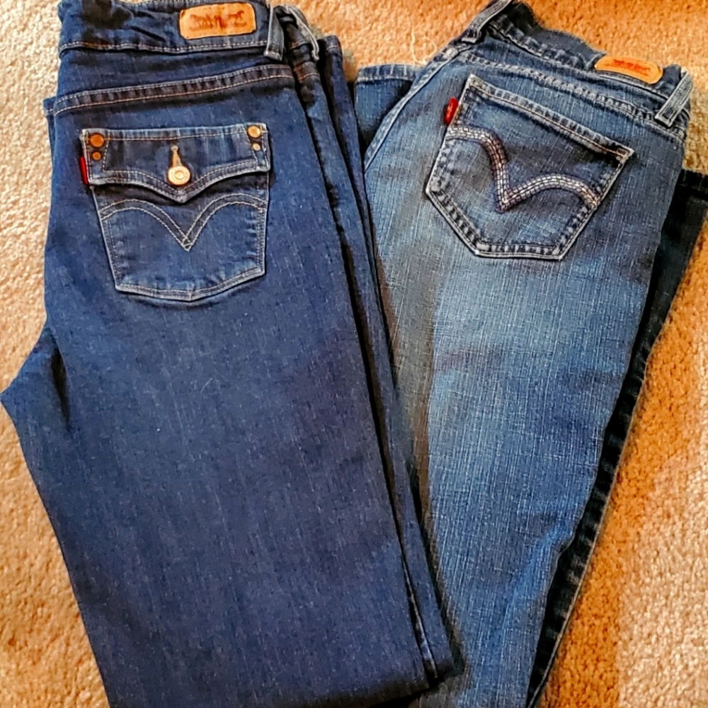 Lot of 2!! Levi's, Sz. 3